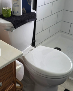 Read more about the article A Guide To Toilet Leaks